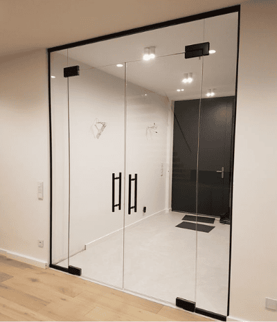 Installation-de-plexiglass-au-Maroc Maroc Installation caniveau Maroc